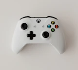 Gallery thumbnail: white game controller